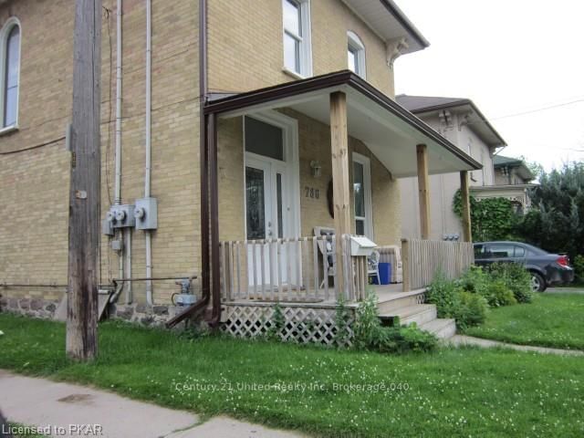 Listing Image 3