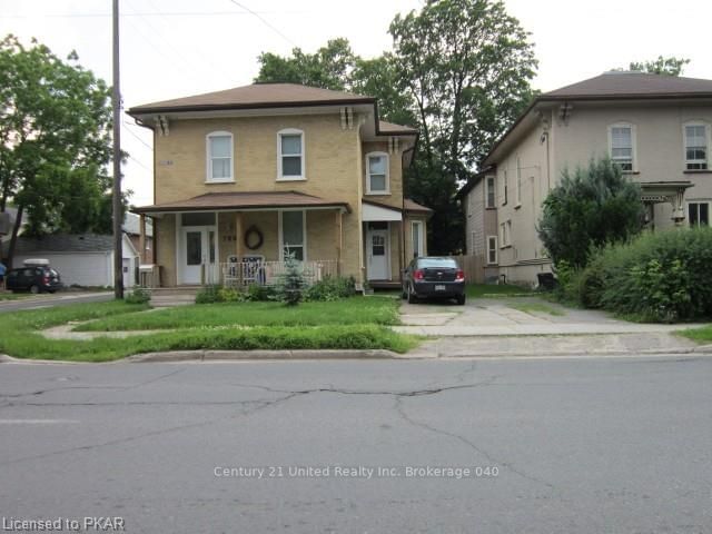 Listing Image 4