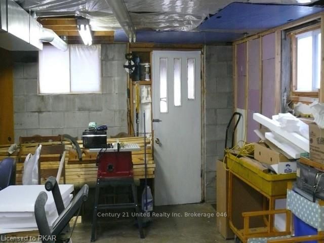 Listing Image 19