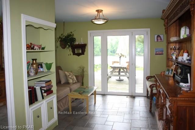 Listing Image 23
