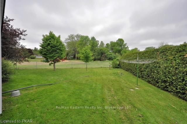 Listing Image 20