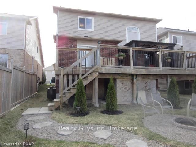 Listing Image 4