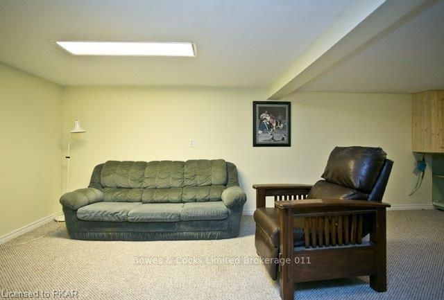 Listing Image 19