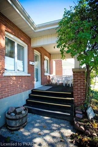 Listing Image 28