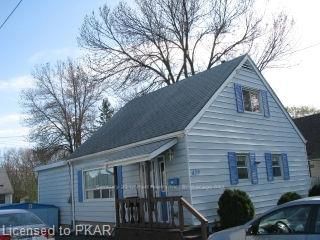 Listing photo 3