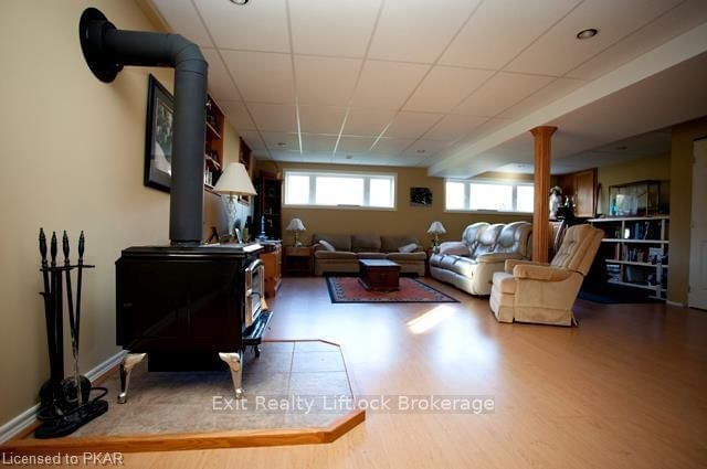 Listing Image 20