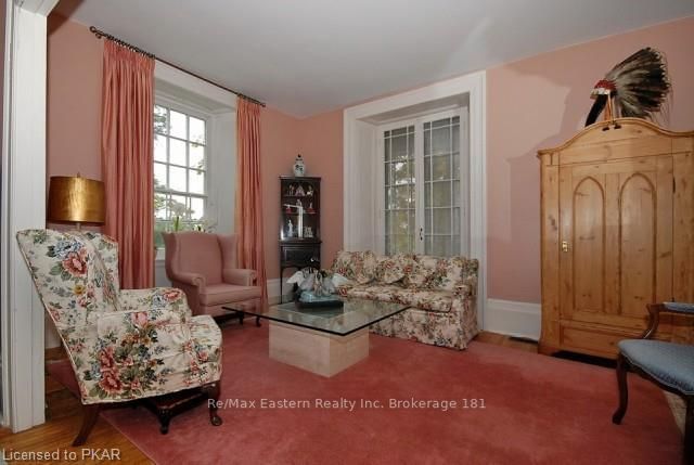 Listing Image 14