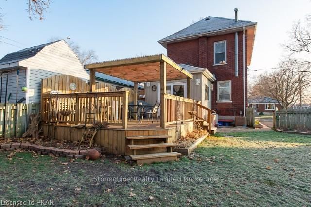 Listing Image 16