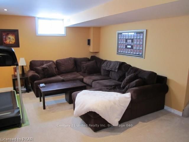 Listing Image 13