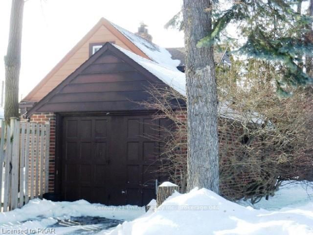 Listing Image 19