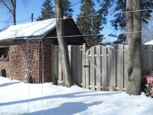 Listing Image 20
