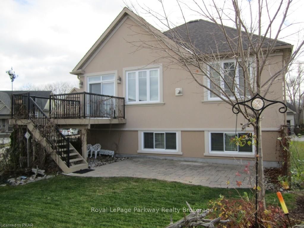 Listing Image 3