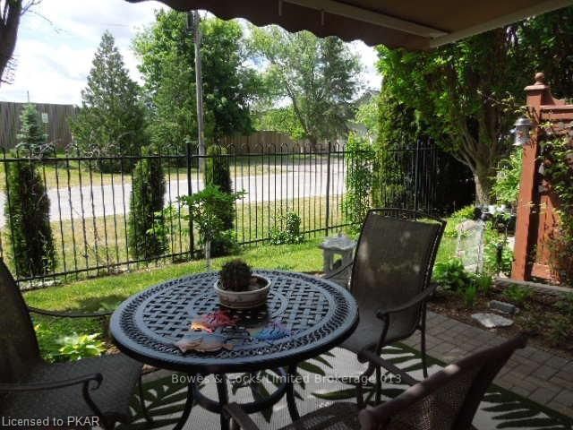 Listing Image 3