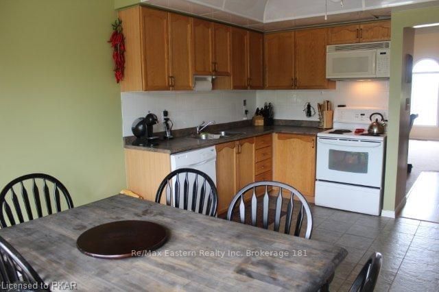 1612 Glenforest Blvd, Peterborough, K9K 2L5 | Image 2