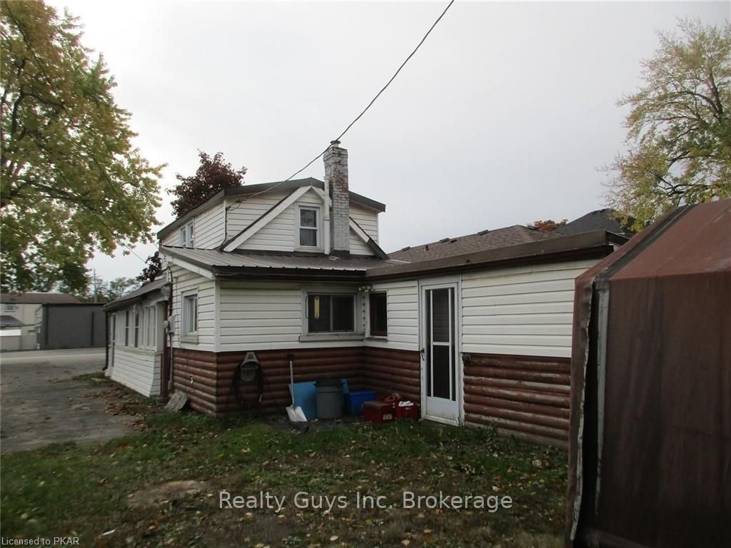 Listing Image 3