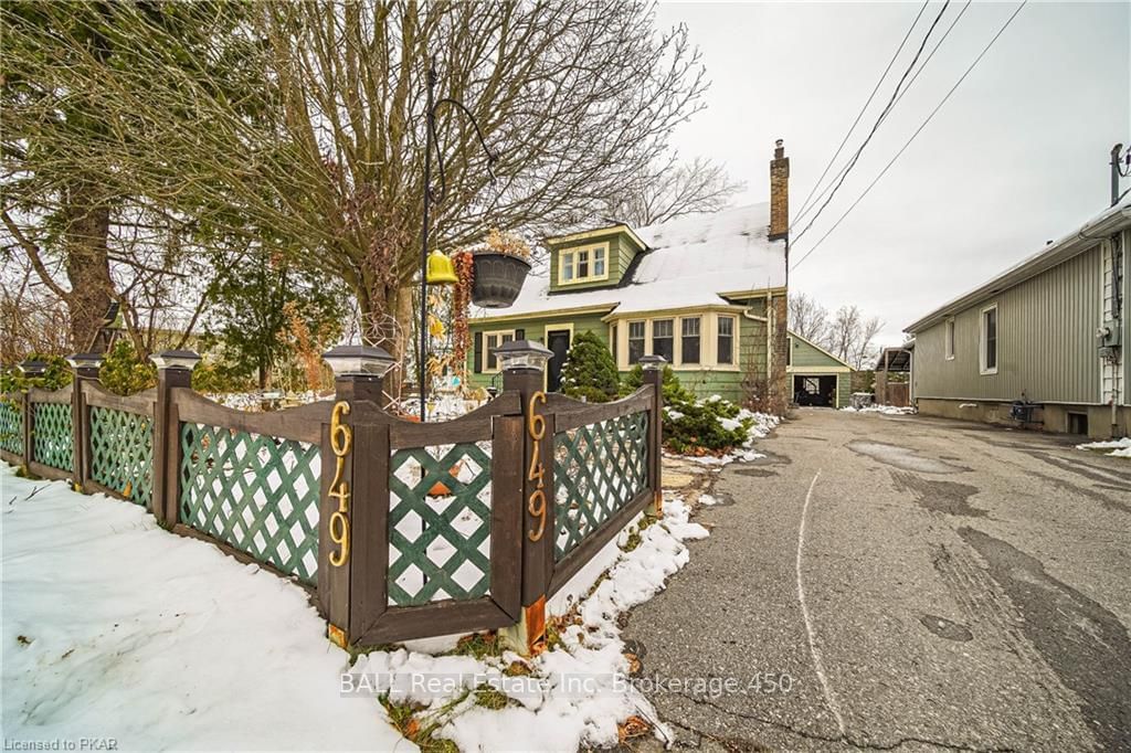 Listing Image 3