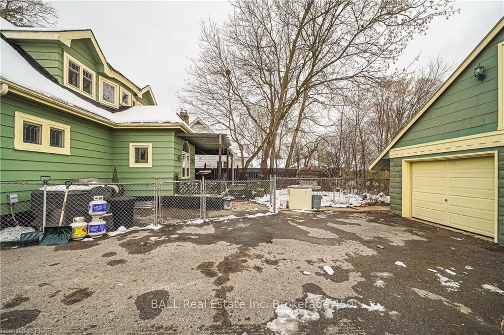 Listing Image 32