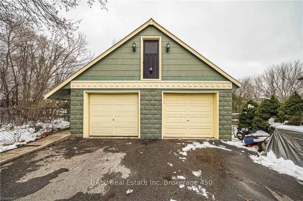 Listing Image 33