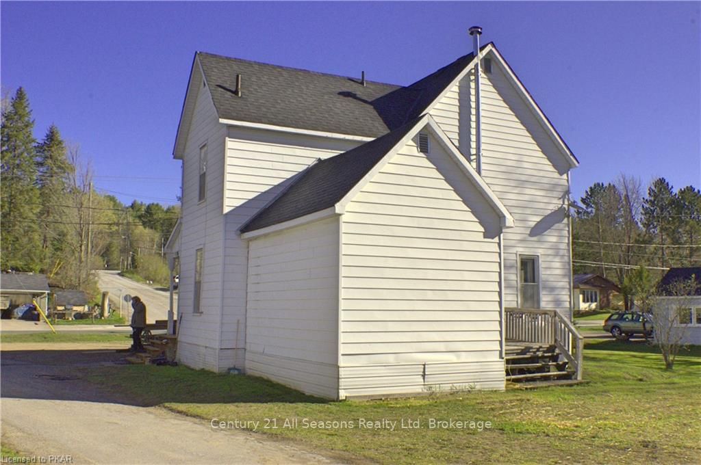 Listing Image 7