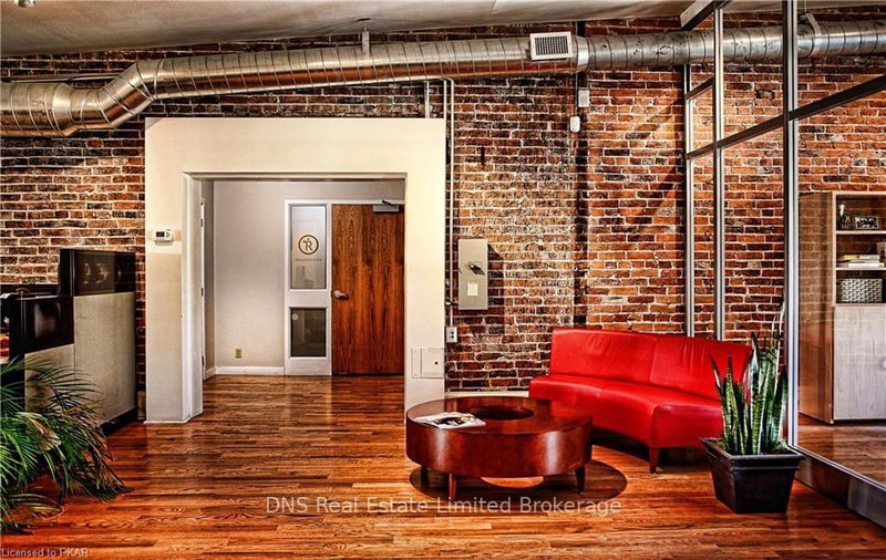 379 George St N, Peterborough, K9H 3R2 | Image 2