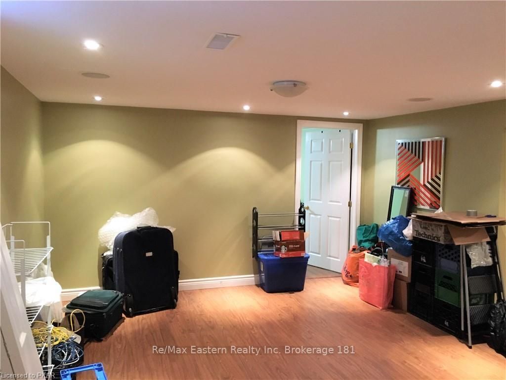 Listing Image 39