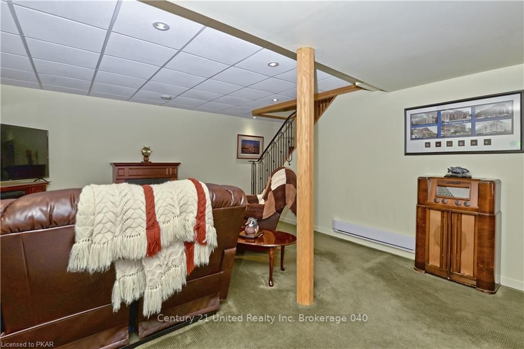 Listing Image 37