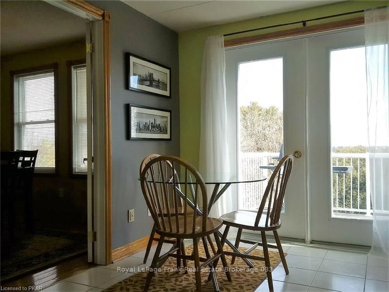 1539 Cherryhill Rd, Peterborough, K9K 1A7 | Image 2