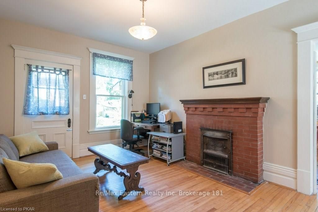 Listing Image 18