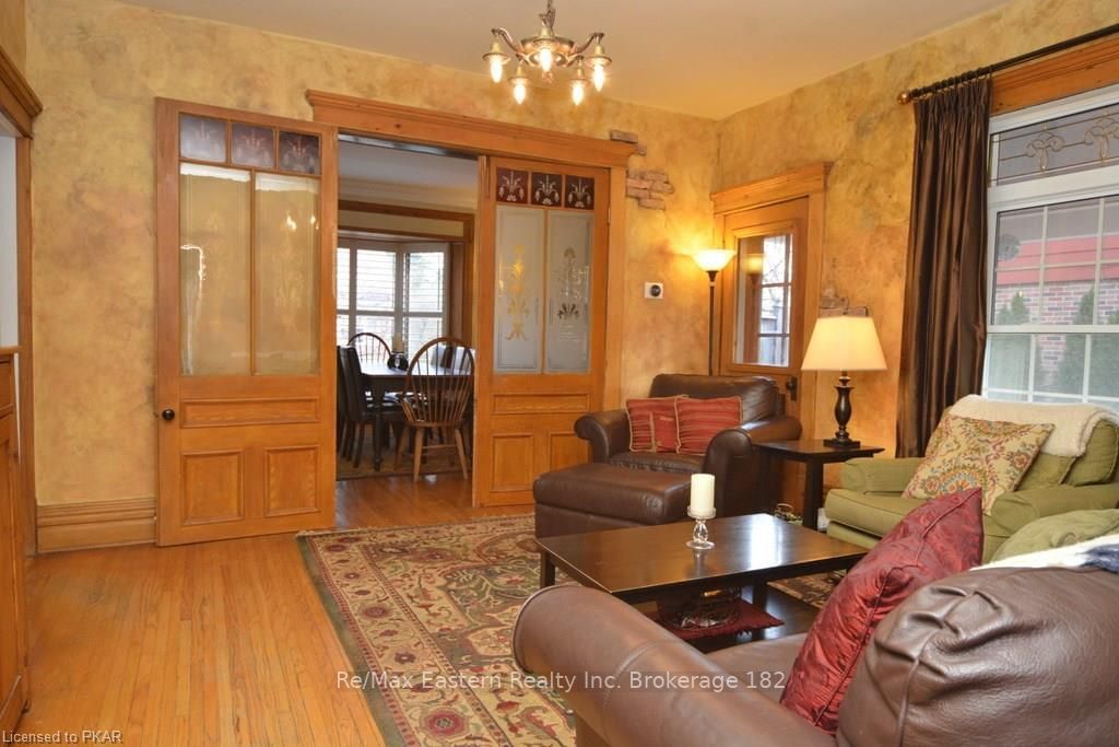 Listing Image 14