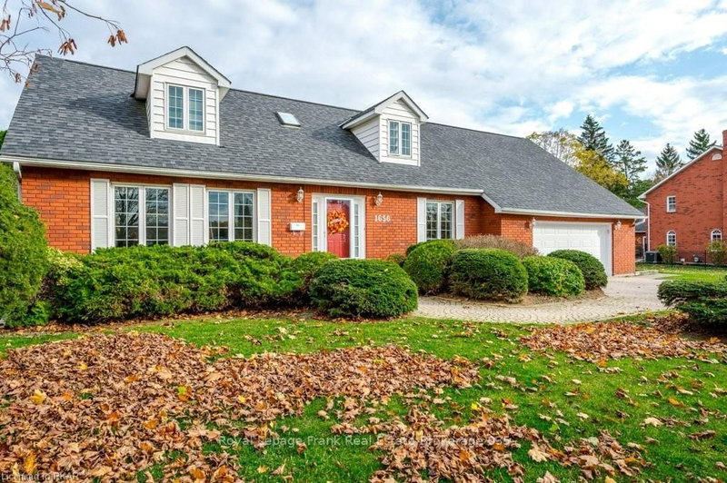 1656 Champlain Dr, Peterborough, K9L 1N6 | Image 3