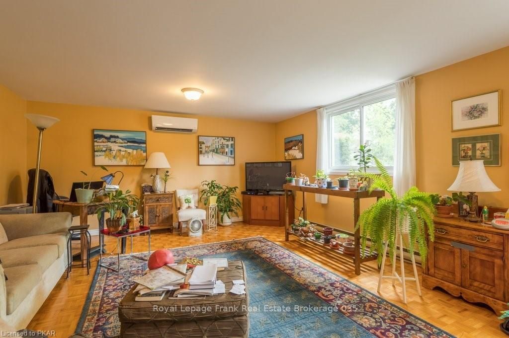 Listing Image 30