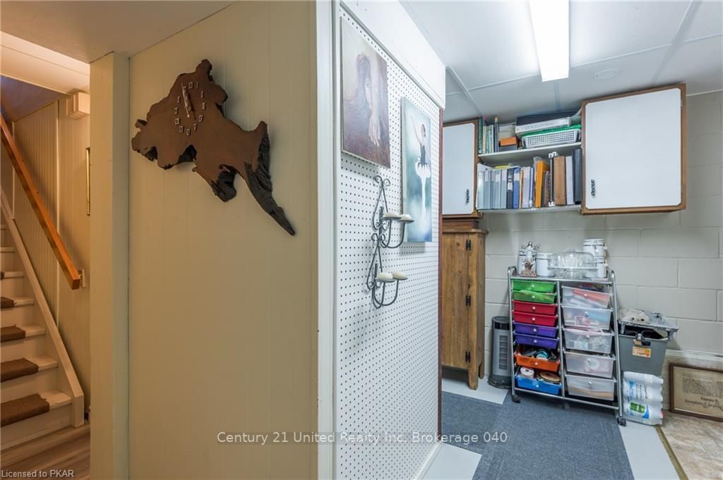 Listing Image 33