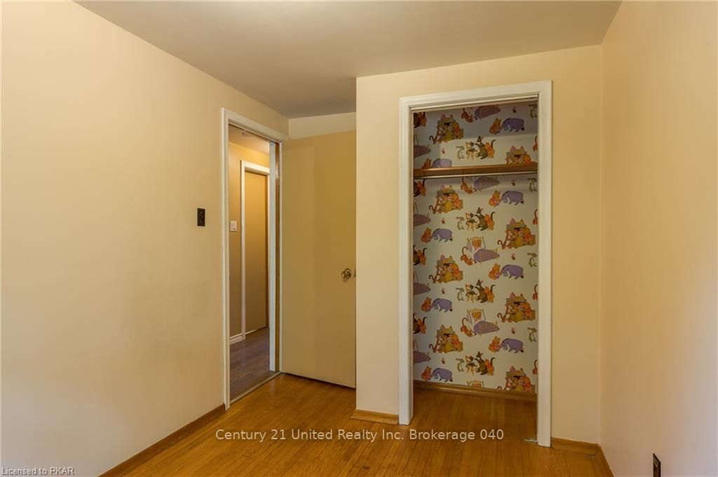 Listing Image 22