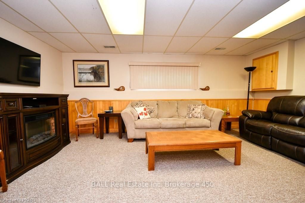 Listing Image 25