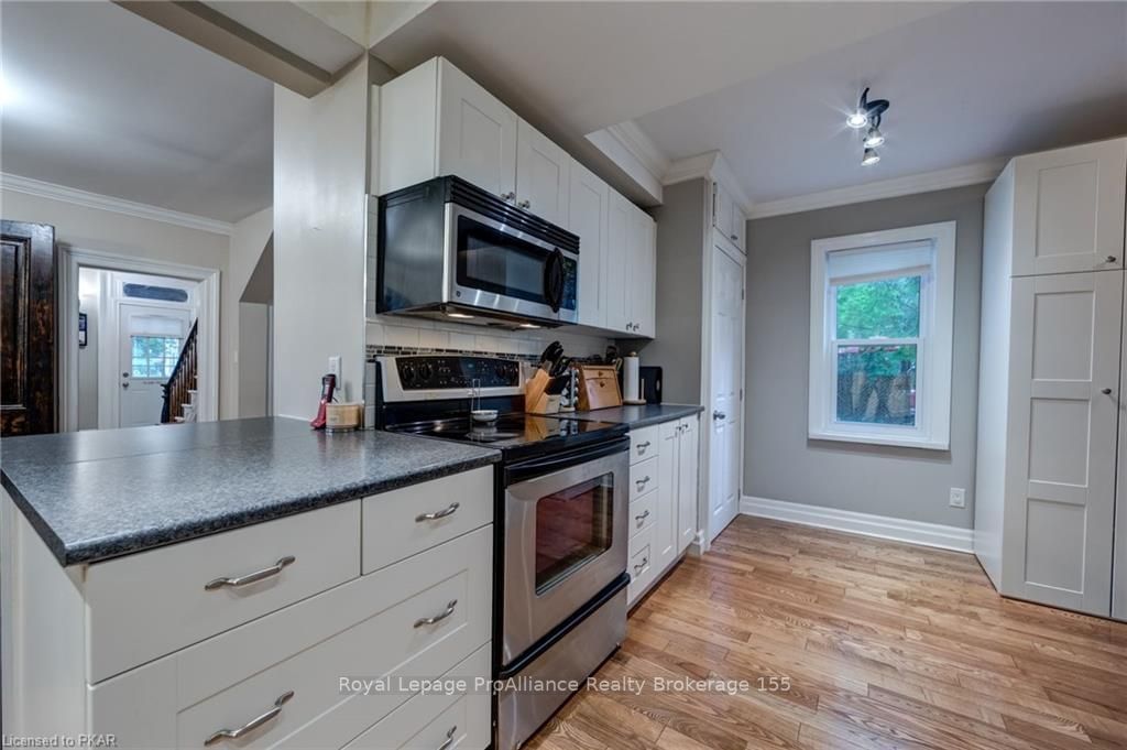 Listing Image 14