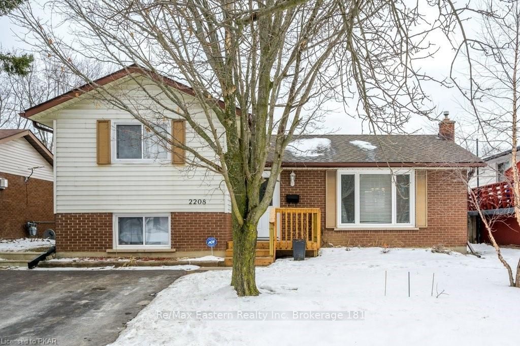 Listing Image 3