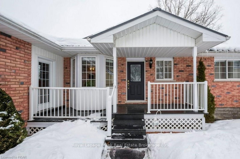 35 Nelson St, Madoc, K0K 2K0 | Image 2