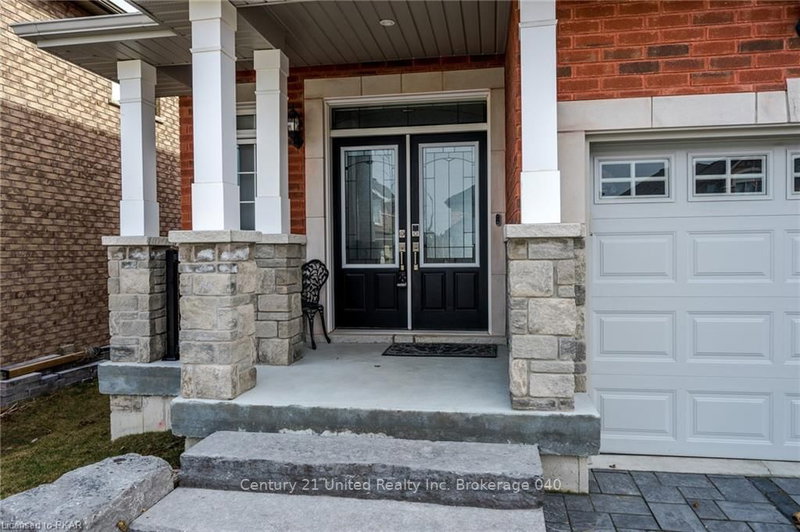 1557 Cahill Dr, Peterborough, K9K 0G6 | Image 3