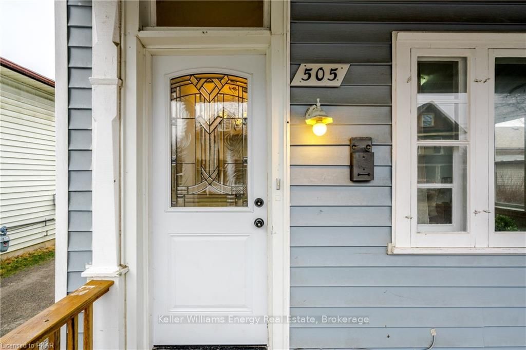 Listing photo 4