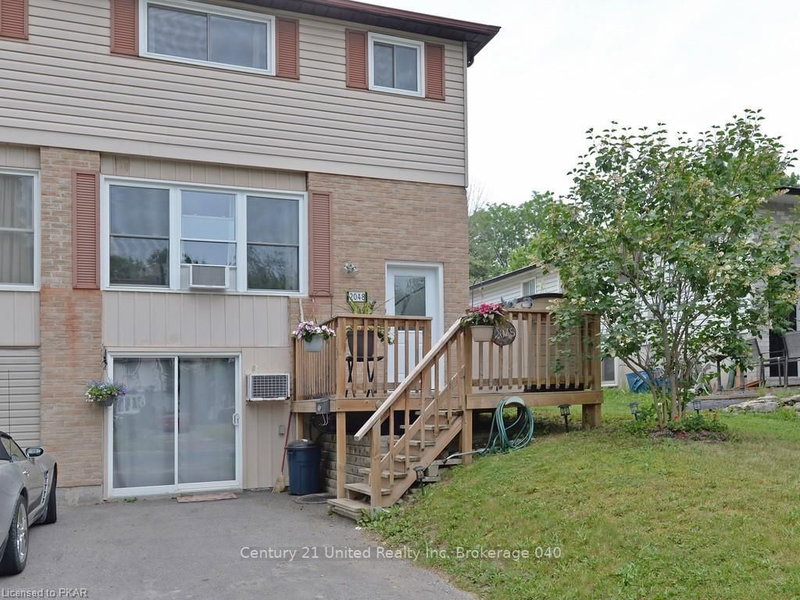2048 Walker Ave, Peterborough, K9L 1S2 | Image 2