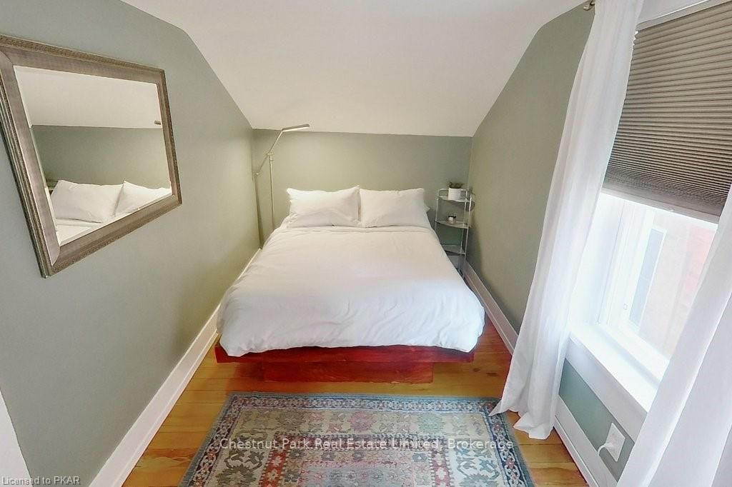 Listing Image 16