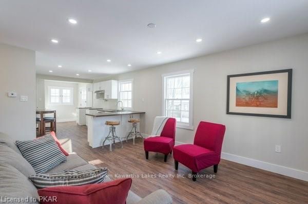 Listing Image 7