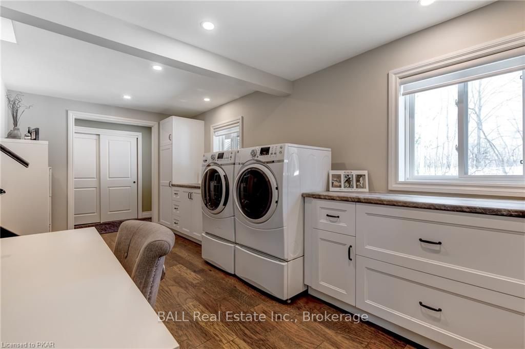 Listing Image 22