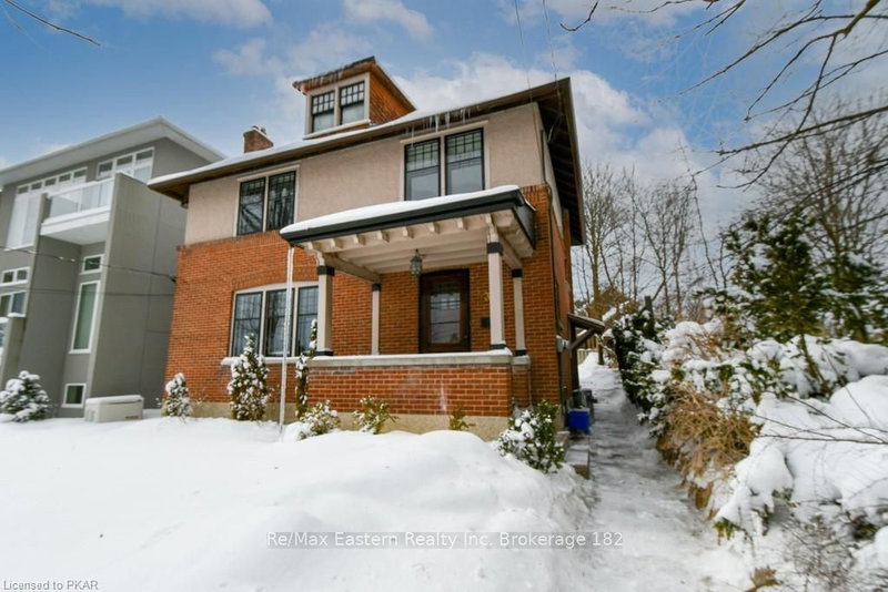 53 Benson Ave, Peterborough, K9H 5X7 | Image 2