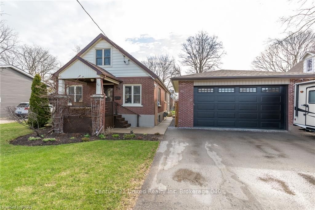 Listing photo 2