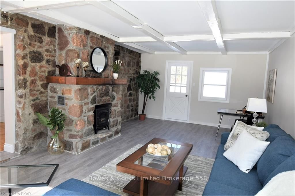 Listing Image 22