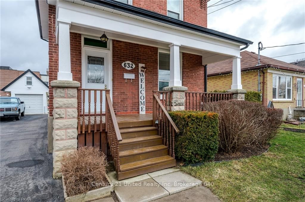 Listing photo 3