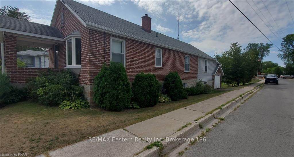 Listing Image 24