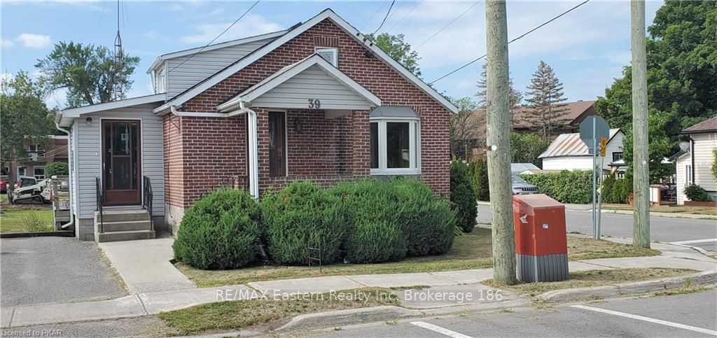 Listing Image 3
