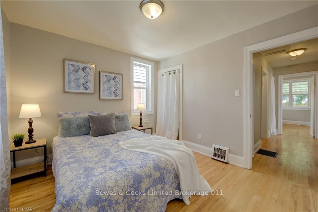 Listing Image 20